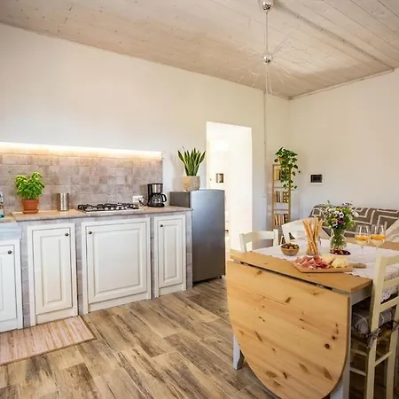 Casa Nord Silvano - Rustico Di Paese * Borghetto d'Arroscia